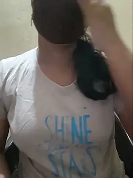 Latha_lovely live