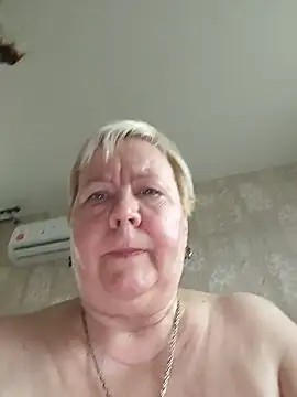 EffectFiona live