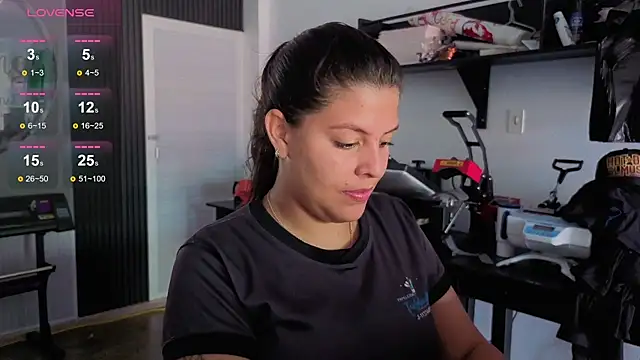 Daniela_mendoza26 live