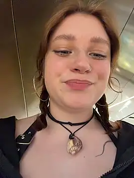 lucy-joy live