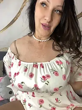 AnnaGrei live