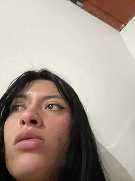 LiaCollings live