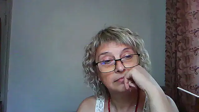 ElizabethGorden live