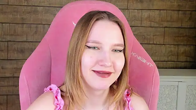 LiliLinn live