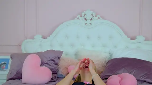AprilSpringer live