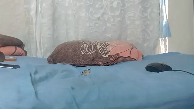 Bunnyxx01 live