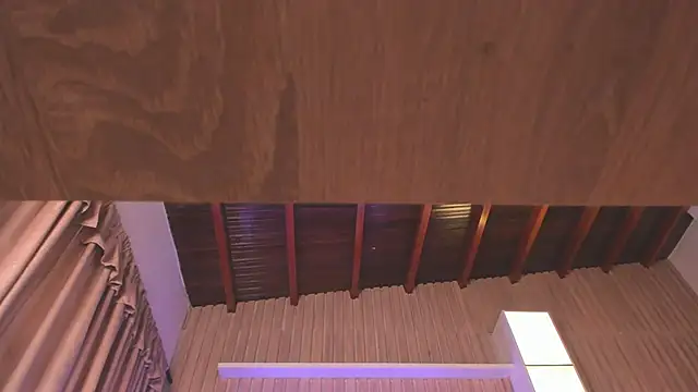 Sarah_miel live