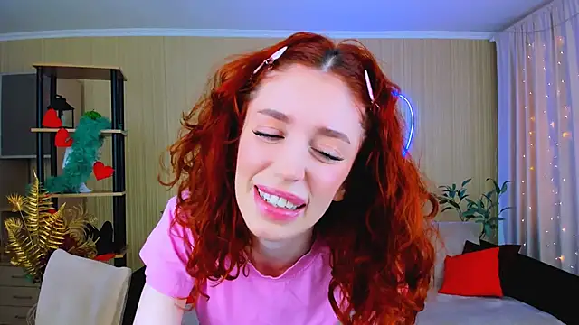 ChristinaConteeree live