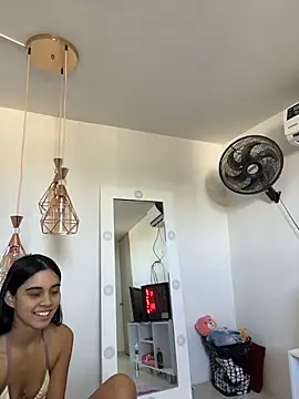 mia_moonna live