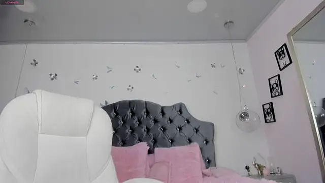 conny__curly live