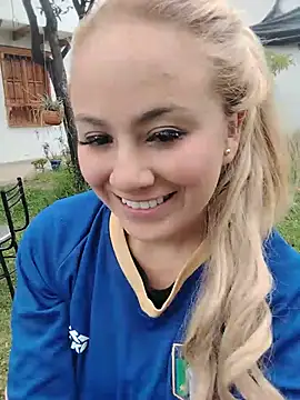 Angeel_white25 live
