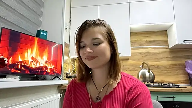 Karolinefrog live