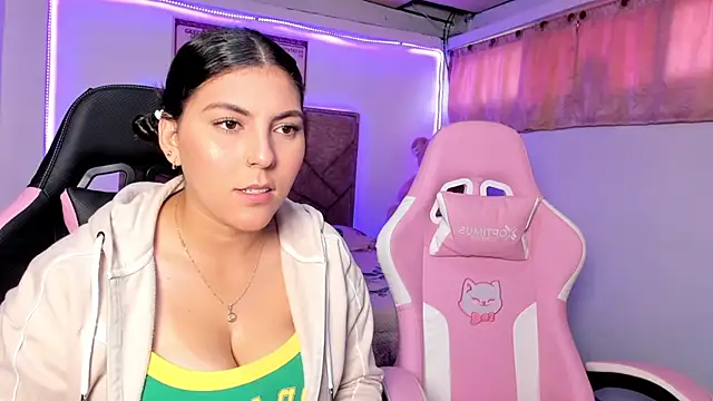 Cristal_Smith20 live