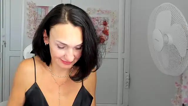 OliviaKateee live