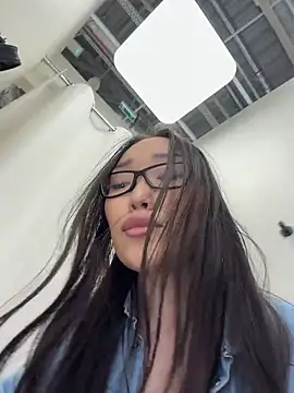 trytomakememoam live