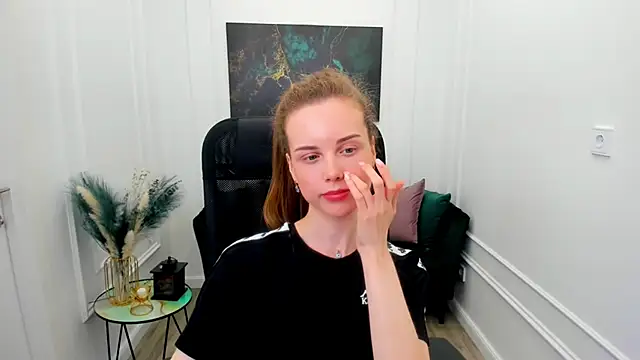 MileyWings live