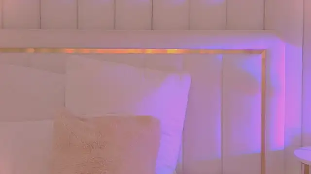 AriellaMelo live
