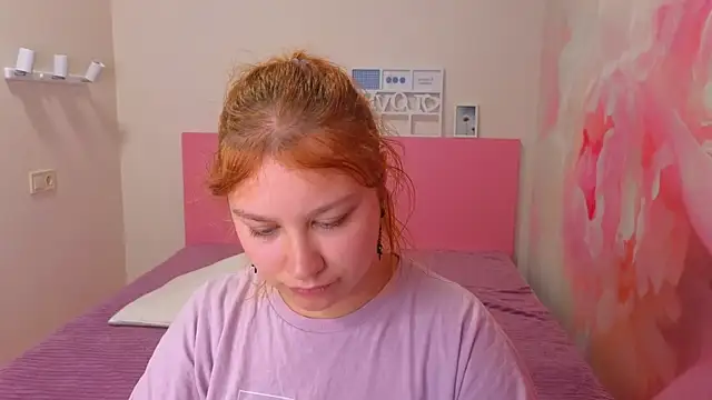 AngelinaLow live