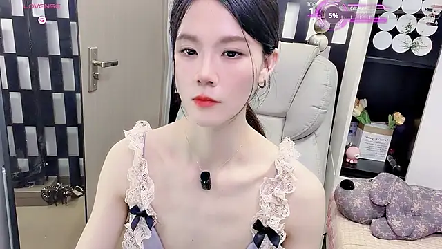 Yueyue-MM live