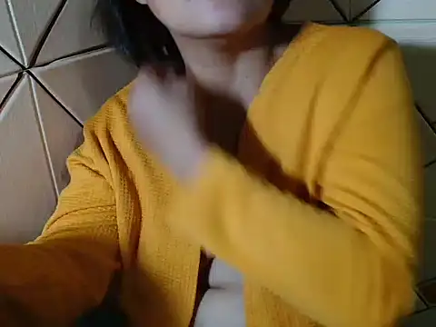 Sweetnastysquirtingcuum live