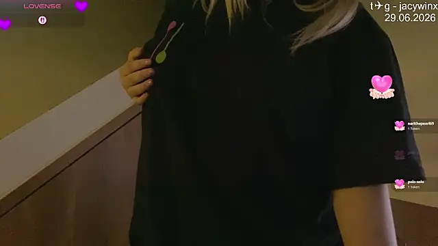 JacyWinslat live