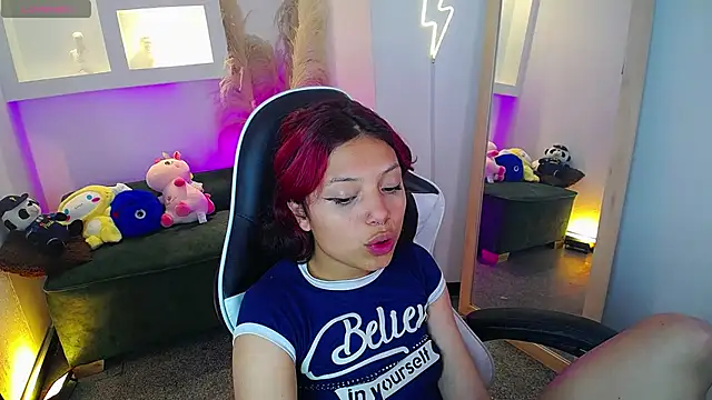 melodyy_as live