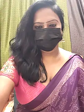 Meera_mia live