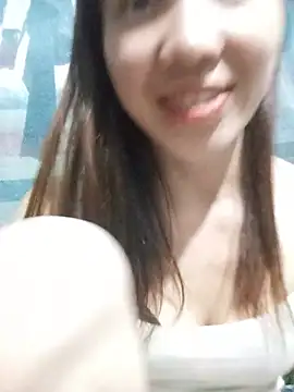 bonnie-00 live