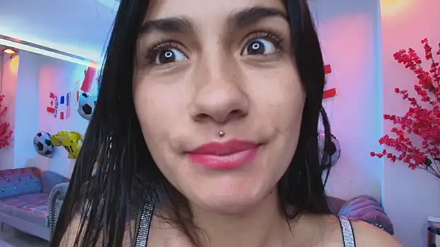 Oriana_wood live