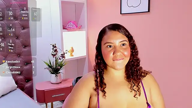 Bella_Rouge0 live