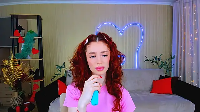 ChristinaConteeree live