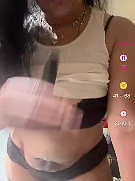 PichyPrettyPussy live