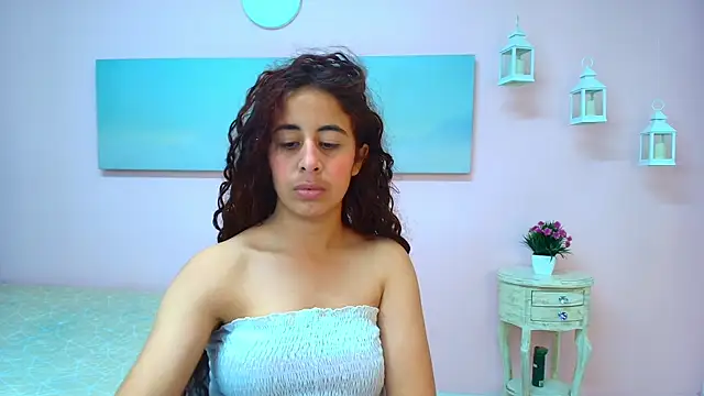 scarlett_clyde live