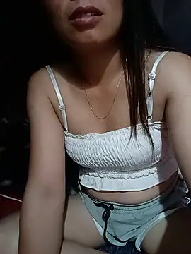 Amanda-aa live