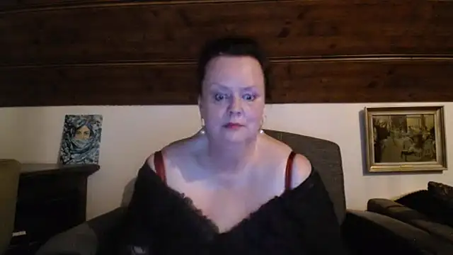 TiffanyMature live