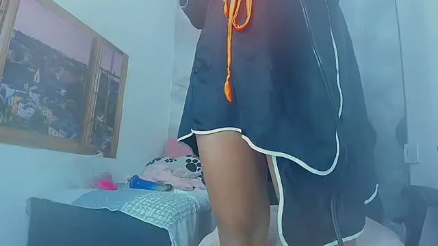 EllyBloom live