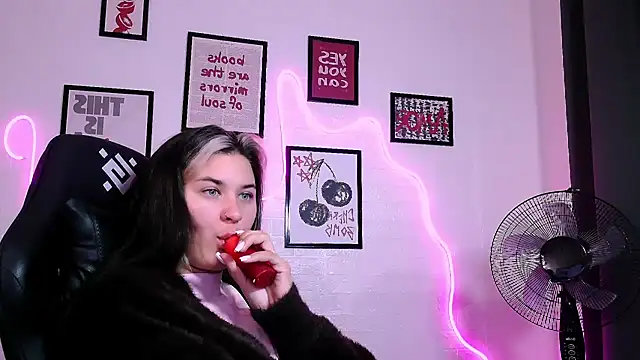 AlisaFrost live