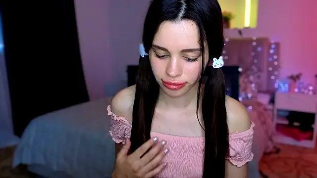 Little_cuti1e live