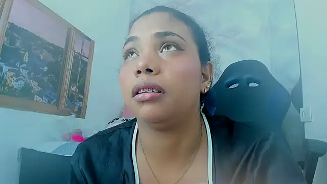 EllyBloom live