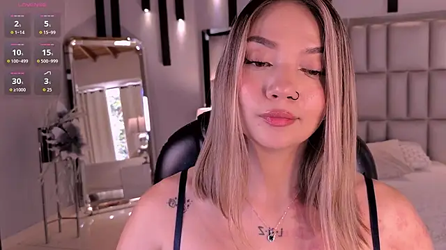 HaleyGreen1 live