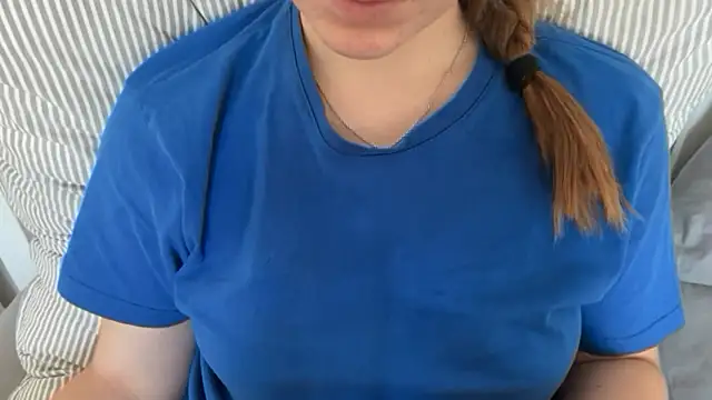 Lucyschickt live