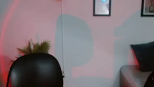 Tiffany_Bu live