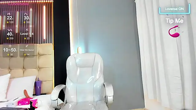 Amara_lune live