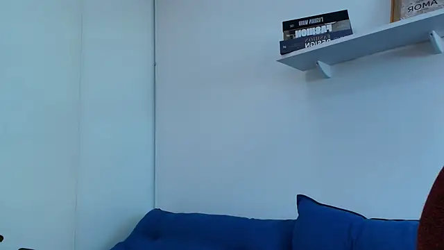 Milf_Tea live
