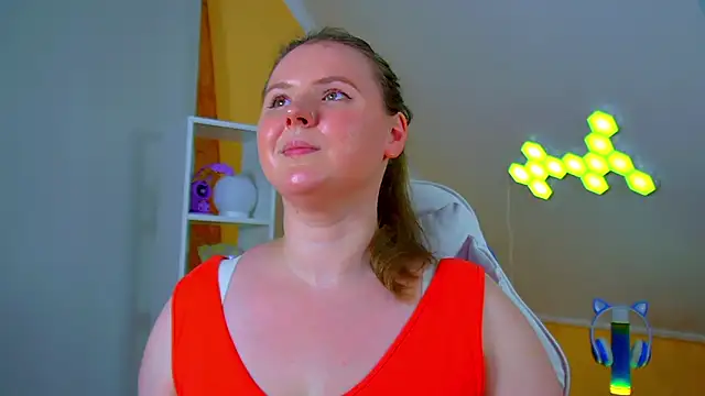 MelodyMoores live