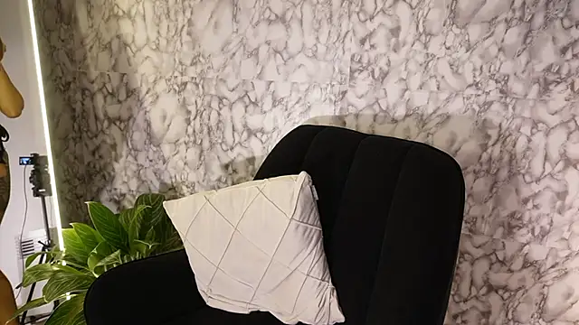 Tamara_roux_ live