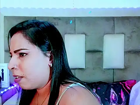 indiantopaz694u live