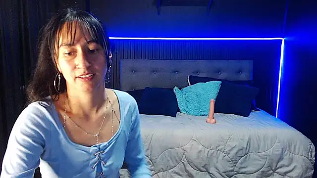 Sophia_w_ live