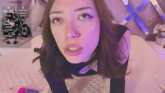 HarperrWest live