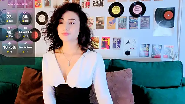 Maya_Rogerss live